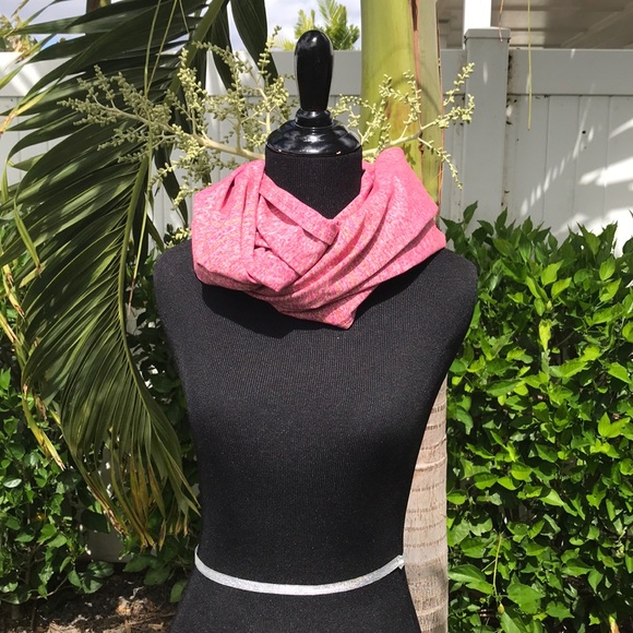 Lululemon Vinsaya Scarf Wrap